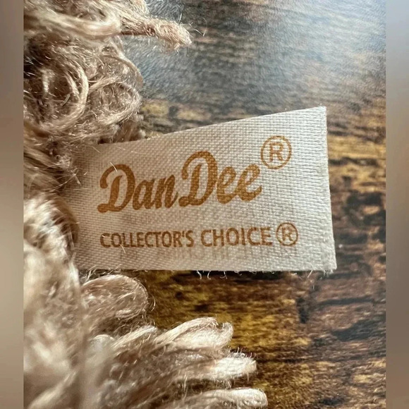 DanDee | Collectors Choice shaggy brown plush dog. - Picture 6 of 11